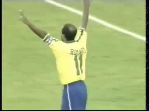 Romário (Brasil) - 08/02/1998 - El Salvador 0x4 Brasil - 1 gol