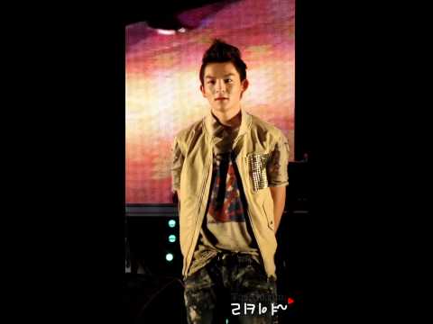 120517 chungwoon univ. festival - brushing by Rickya.com