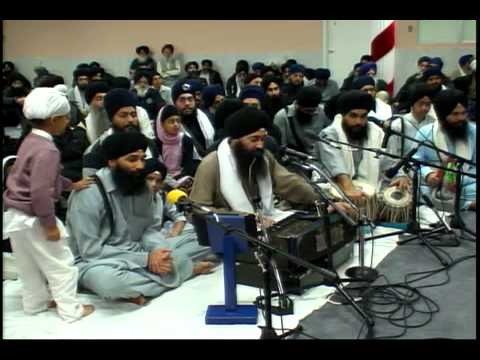 032 Toronto Dec. 2013 Smaagam - Friday Evening Keertan - Bh. Telvinder Singh Jee
