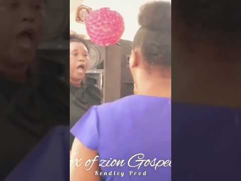 Il Est Exalté Le Roi Est Au Dessus Des Cieux/Hillsong en Français and Hillsong worship #kigali #VOZ