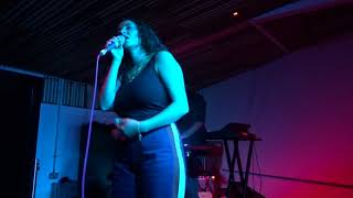 Wafia (@Wafiaaa)-Breathe @PickleFactoryE2, 6th Nov 2018
