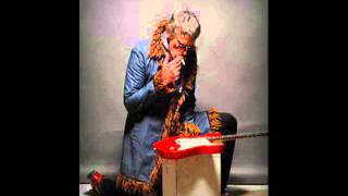 LUIS ALBERTO SPINETTA: &quot;La Verdad de las Grullas&quot; (Obras en Vivo)