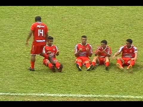 COMPACTO JR TEAM 0X1 CINCÃO E.C. TERCEIRA DIVISÃO PARANAENSE 2.011