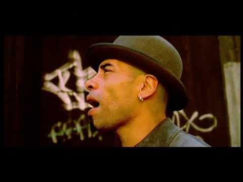 Nuttea - Elle vit sa vie (Clip officiel)