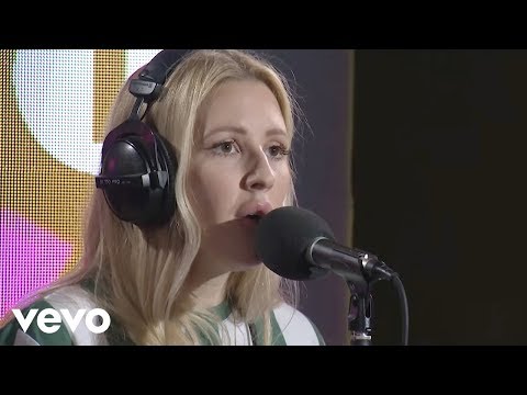 Ellie Goulding - Close To Me (in the Live Lounge)
