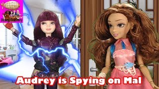 Audrey is Spying on Mal - Part 10 - Descendants Star Darlings Disney