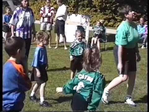 Dennis de Vogelaere - 1e korfbalwedstrijd
