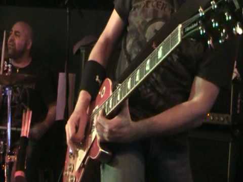 Enter Sandman - Metallica (CoverGurl at Jameson's, Joliet, IL.)