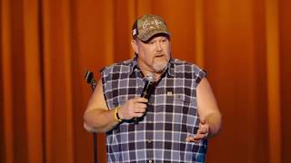 Larry The Cable Guy Spends Quality Time with The Family