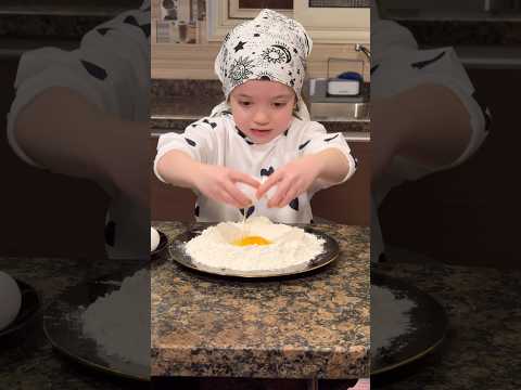 لينو عملت كيك 🤗