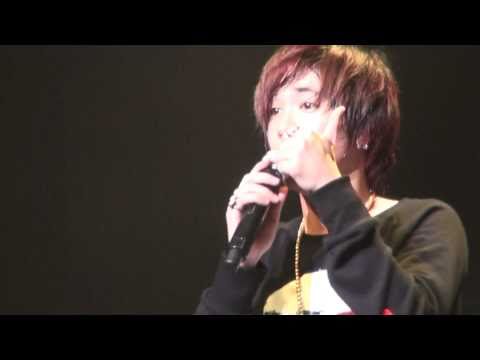 2010  11  06 FTIsland  Beautiful Journey Concert -hongki love song?