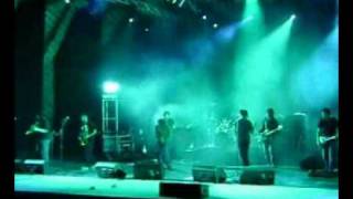 LA VELA PUERCA- Escobas (en vivo).wmv