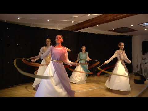 Gadol Adonai (Great is the Lord) - Worship dance