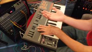 Video thumbnail for How to operate an Elektronika EM-26 vocoder by Synthead