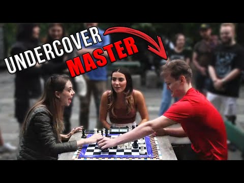 Chess Master Pretends To Be A Beginner Player
