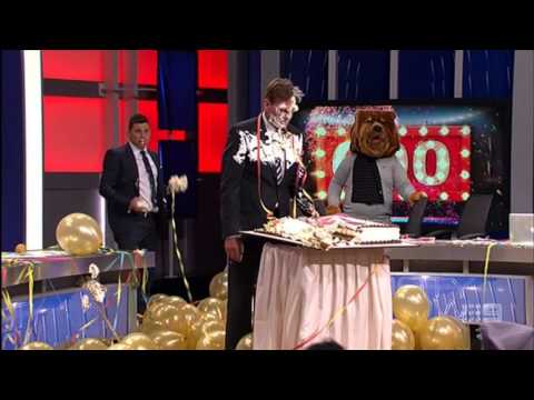AFL Footy Show   Sam Newman 600th street talk cake