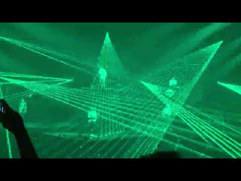 Minds of 99 - En stemme