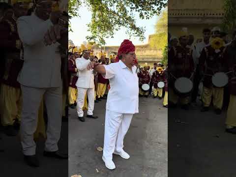 Jea Band Jaipur, presents "Nainon Mein Sapna" from the legendary film Himmatwala (1983).