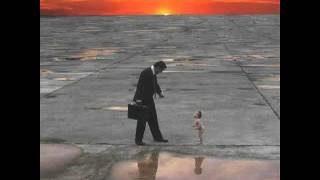 Floater - On the Table