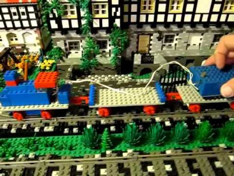 Set 115: An Early LEGO Battery Train From 1966