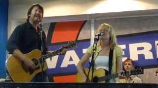 BRUCE ROBISON & KELLY WILLIS "A Hangin On" 5-27-14