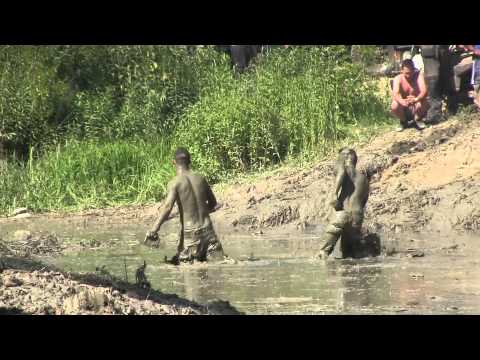 Mud Divers at Somogybabod 2014 Offroad Festival