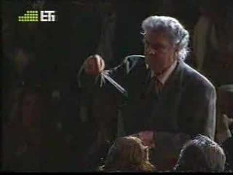 Mikis Theodorakis - Strose to stroma sou & Zorba (live,2005)