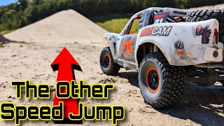 Traxxas UDR returns to DIAMOND DUST