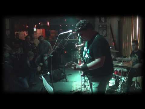 Crazy Bull - Double Vision live @ Aigli 07-05-2017