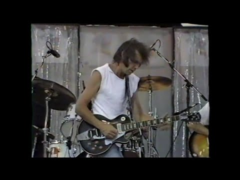Neil Young - Powderfinger (MTV - Live Aid 7/13/1985)