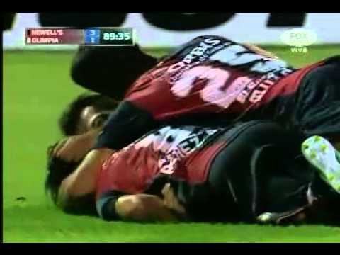 Gol de Maxi Rodriguez (New) - Newell s 3 - Olimpia 1 - Copa Libertadores 2013