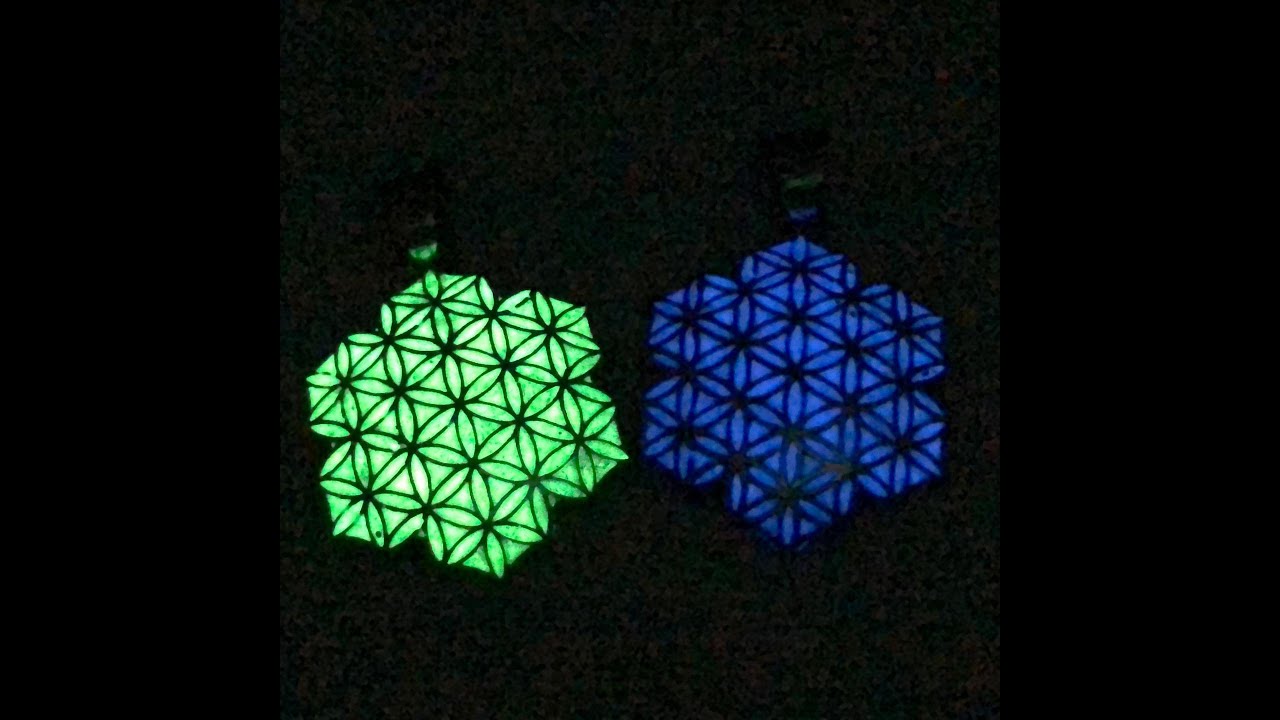 Dije Flor de la Vida - Brilla en la oscuridad