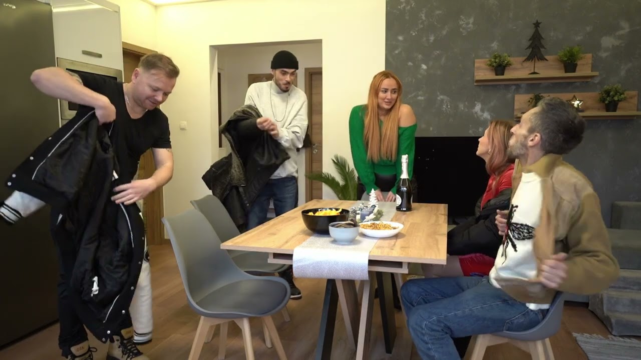 SzkiTon TV - Őszinte Karácsony