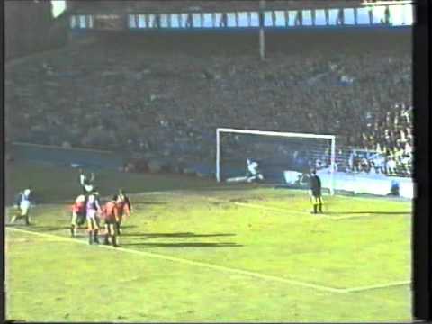 Everton 2-1 Charlton Athletic 1986-87