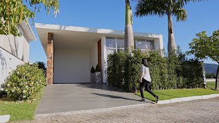 VENDE Casa térrea em condomínio fechado | 2 Dormitórios sendo 1 suíte no Campeche - Cód. 64023