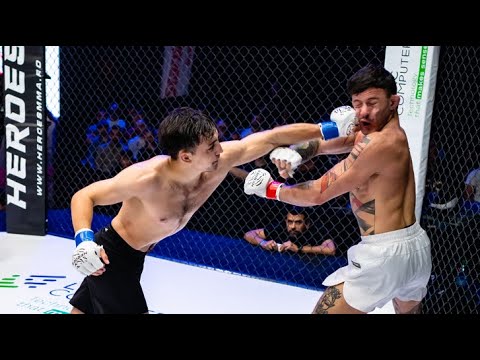 Dumitru Bairac vs Cosmin Soare, un meci spectaculos între un striker și un grappler