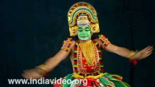 Ottanthullal - the satiric solo dance