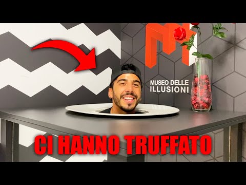 Surviving for 1 hour inside the Museum of Illusions - The Most Unsuccessful Experience of Your Life