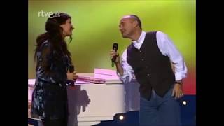 Laura Pausini &amp; Phil Collins - Looking For An Angel (1998) HD