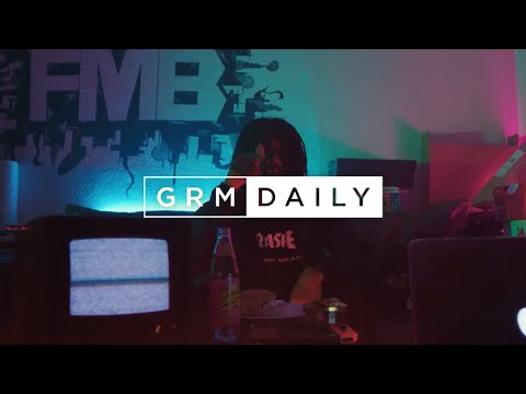 EllzBS - Never Scared [Music Video] | Music Video