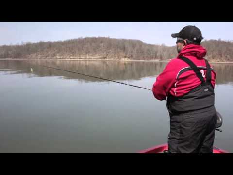 ベイトキャスティングの釣り竿の投げ方 (How to Cast a Bait Casting Fishing Reel)