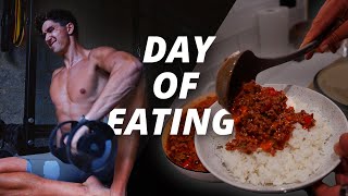 What I Eat In A Day To Get Strong & Stay Lean