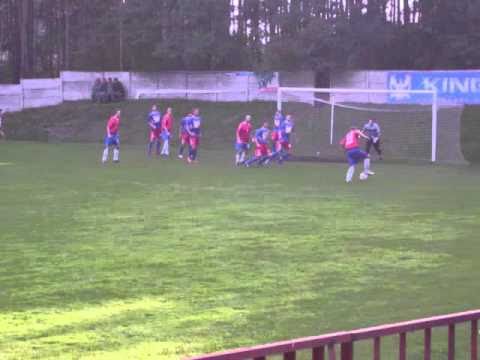 Liswarta Popów - Pogoń Blachownia (strzał zawodnika Pogoni)