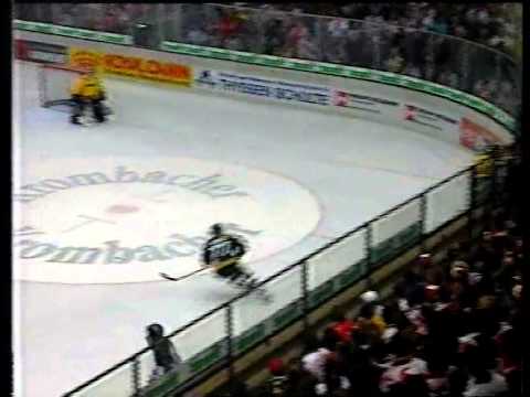 DEL 94-95 QF3 Köln - Mannheim 3-5 Zusammenfassung Teil 2