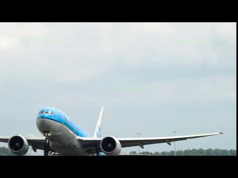 KLM Boeing 777 departure