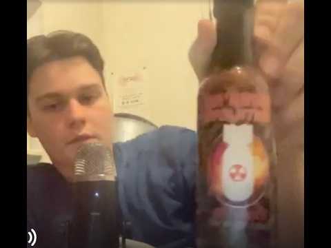 Trying out and testing Da Bomb Evolution WARNING VERY HOT SAUCE!