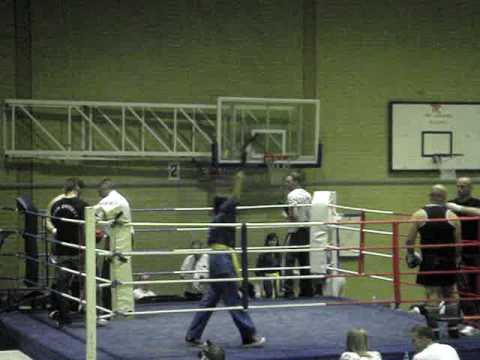 Haydn Banner Vs Robert Silko Superheavy Weight Class C EnglishTitle Kickboxing (my first fight)