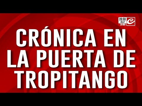 Crónica en la puerta de Tropitango: nuevas denuncias contra "las patoteras"