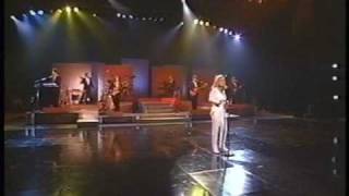 Barbara Mandrell - Steppin' Out 5) You Are My Sunshine Medley.mpg