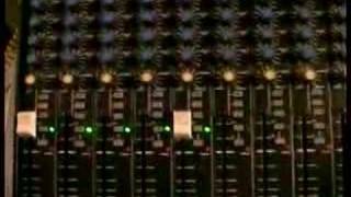 Video thumbnail for Comparing Acidlab Bassline, TB-303 and ABL by repeatle